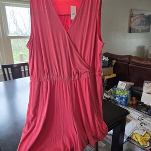 NWT GAP CORAL Sleeveless V-Neck Romper